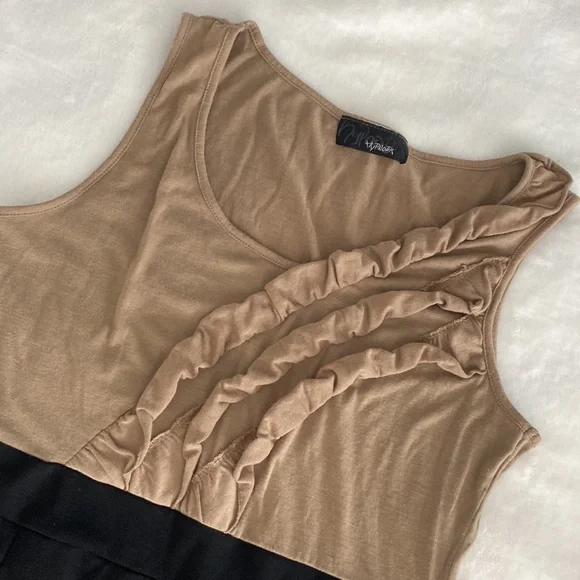 Hypnotik cream and black dress - Picture 5 of 17